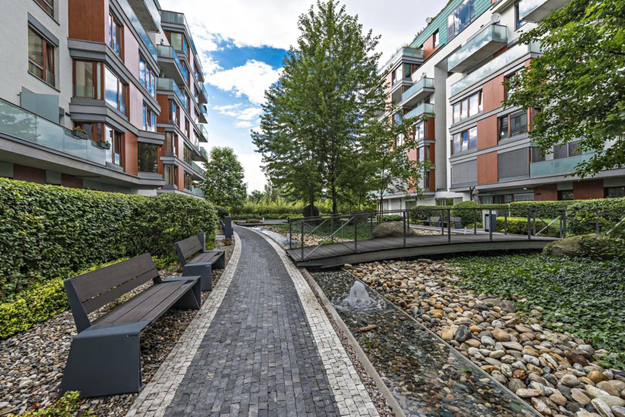 Luxury Apartment River Diamond Residence Прага Екстер'єр фото